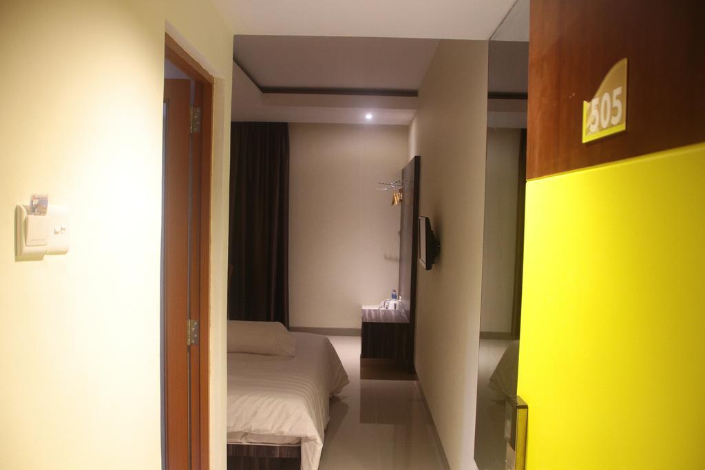 Kaliban Hotel Batam Kültér fotó