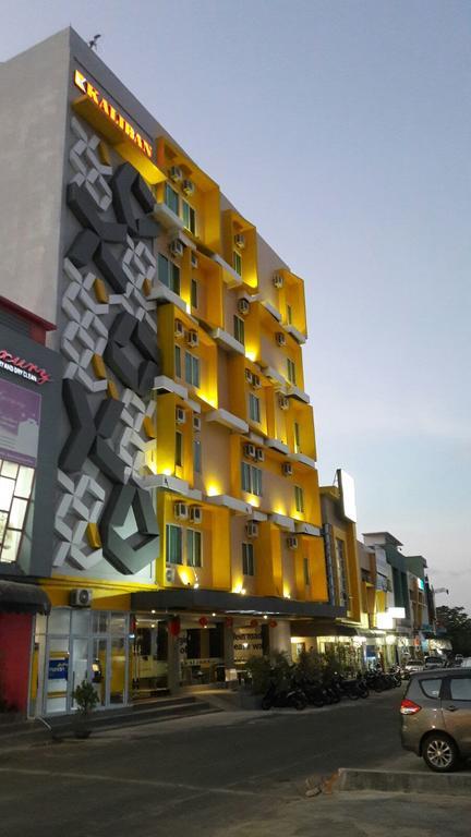 Kaliban Hotel Batam Kültér fotó